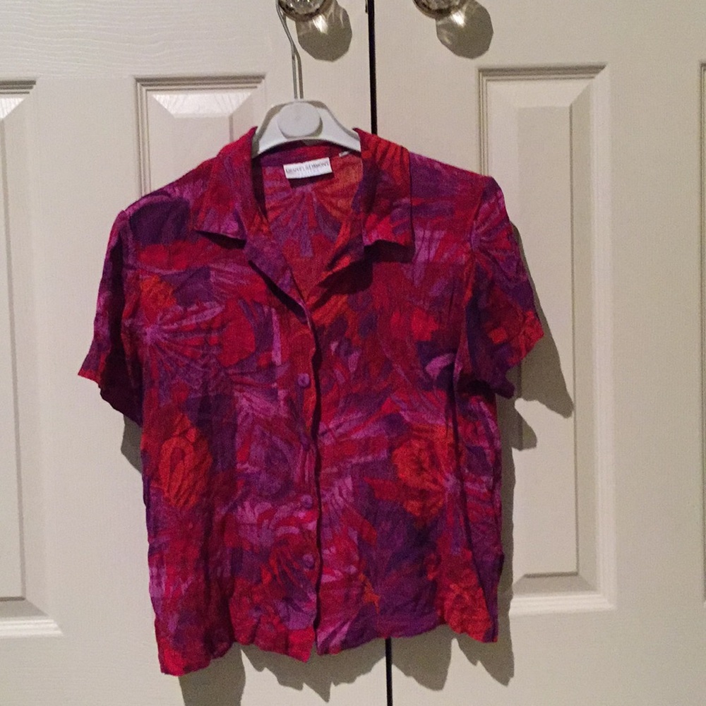 Hawaiian button up